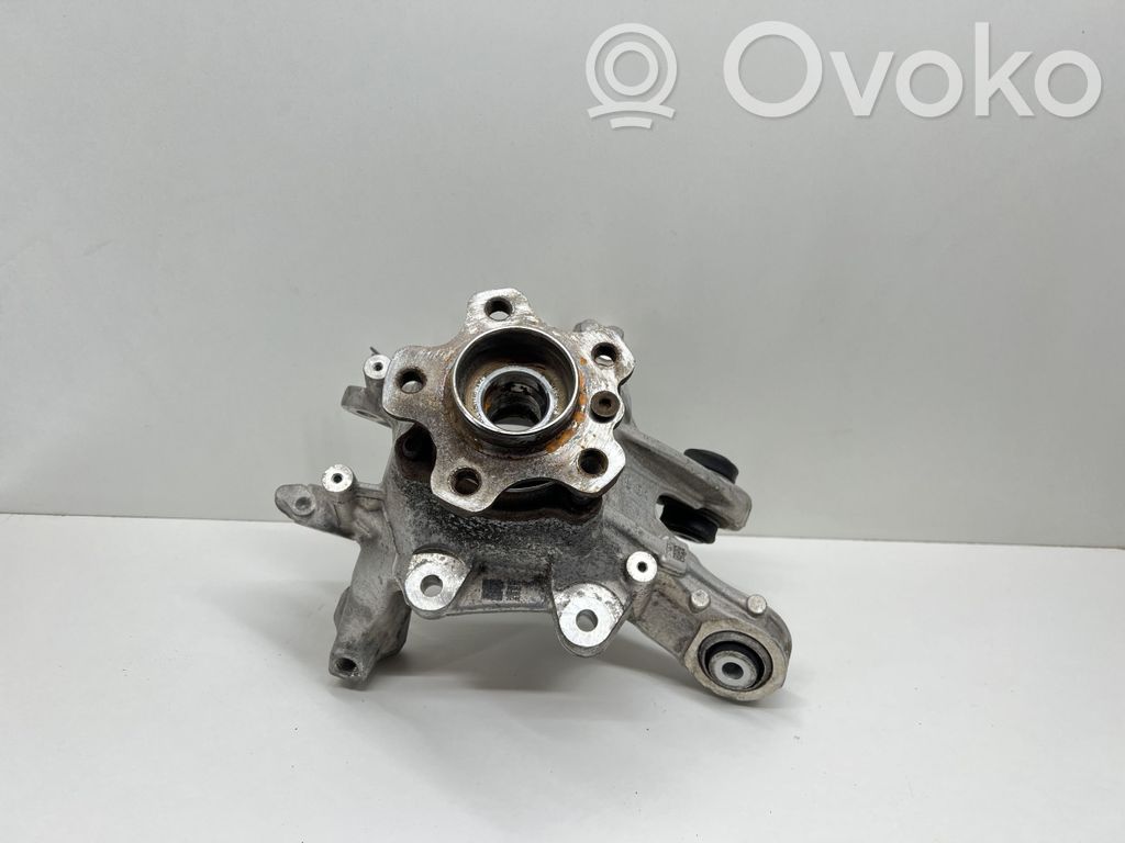 BMW 8 G14 Cubo de rueda trasera 