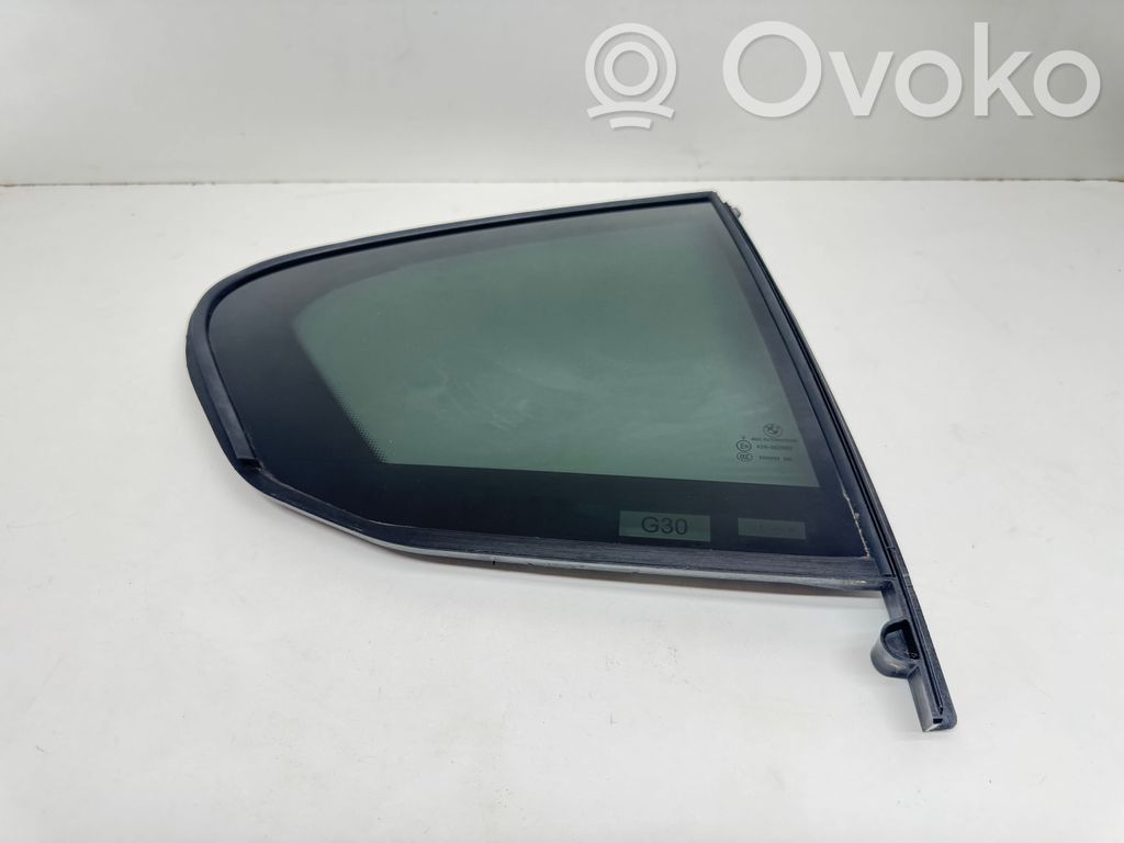 BMW 5 G30 G31 G38 Szyba karoseryjna drzwi tylnych 