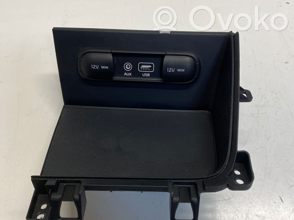 KIA Niro Enchufe conector USB 
