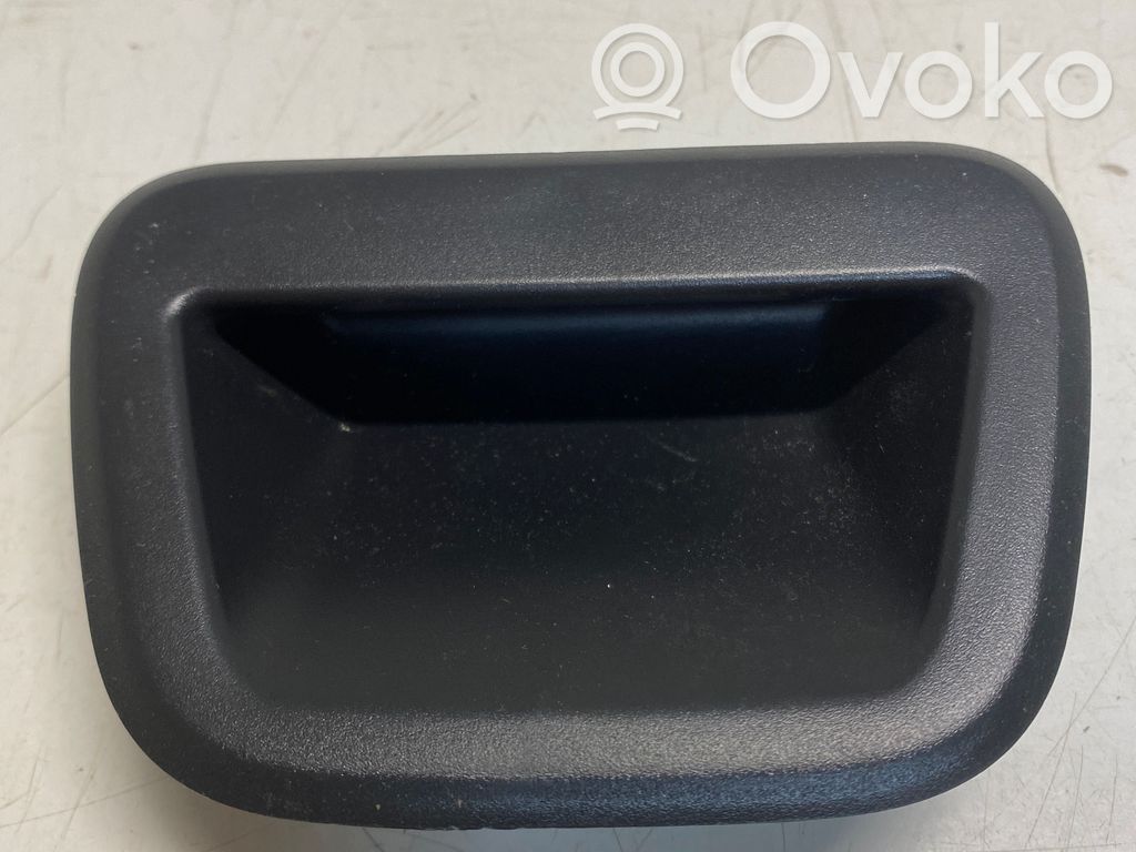 Volvo S90, V90 Raczka otwierania klapy tylnej bagażnika od wewnątrz 