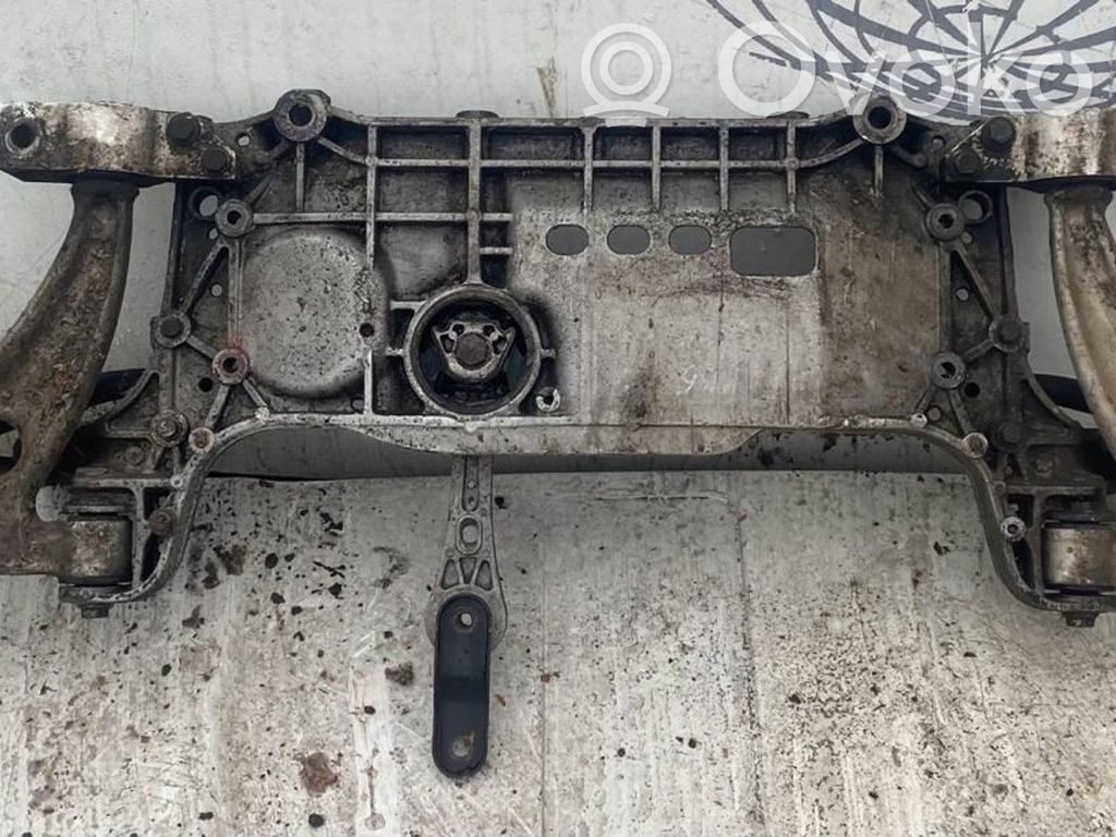 Volkswagen PASSAT B6 Radiatoriaus oro nukreipėjas (-ai) 