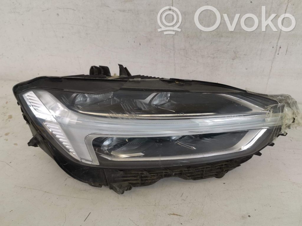 Volvo XC60 Scheinwerfer 