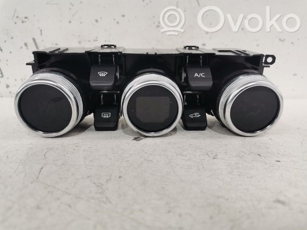 Climate control unit   275105451R