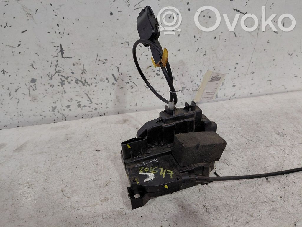 Renault Clio III Takaoven lukko 