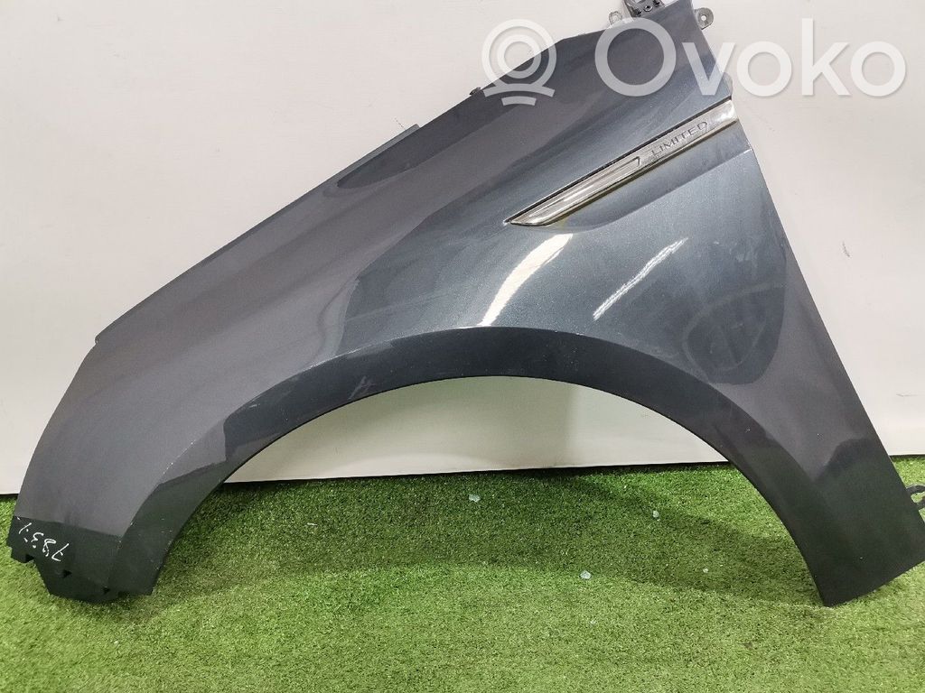 Renault Megane IV Błotnik przedni 