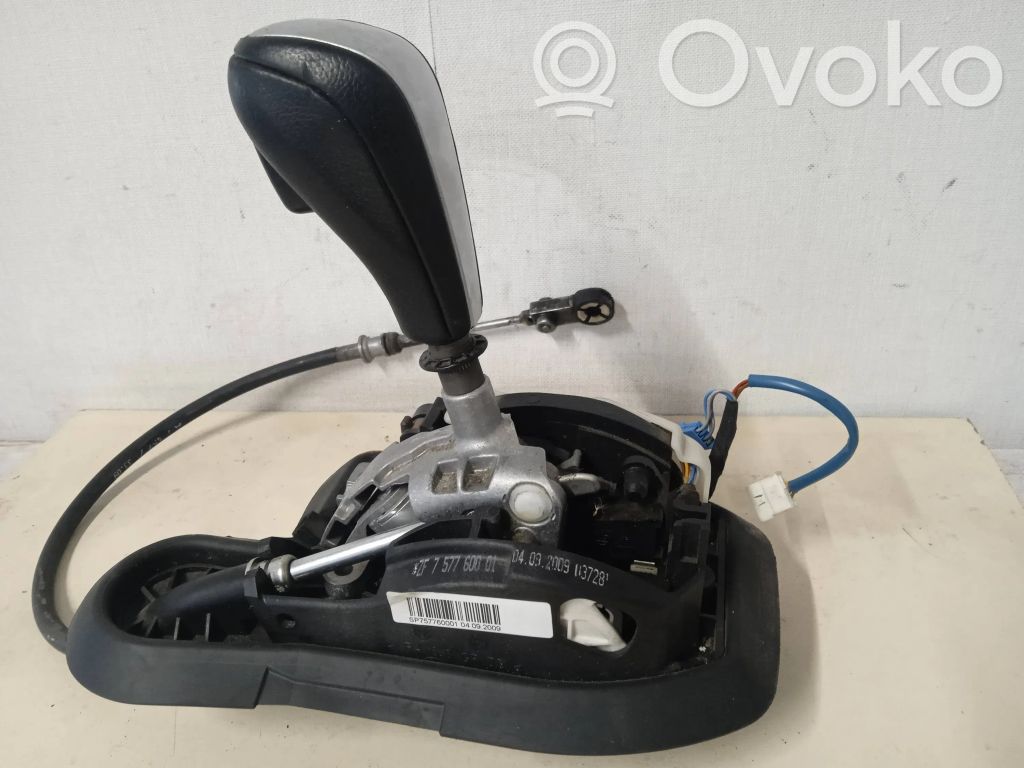 Gear shifter/selector   7577600
