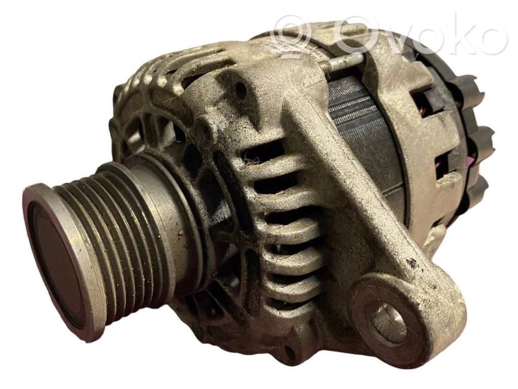 Opel Insignia A Generator/alternator 