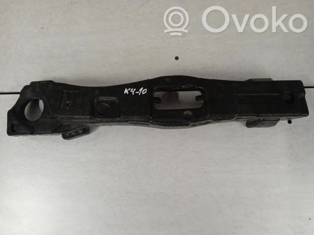 BMW X6 E71 Bampera putuplasta daļa 