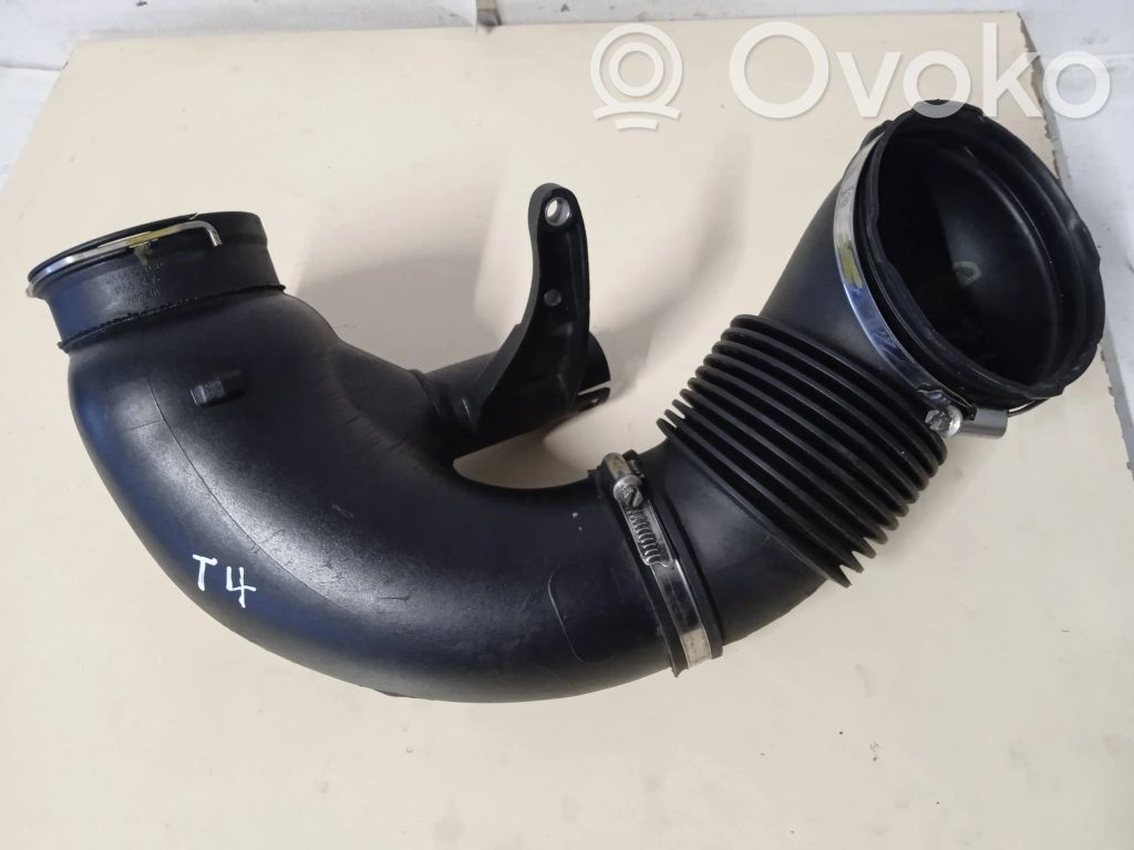 BMW 5 E60 E61 Air intake duct part 