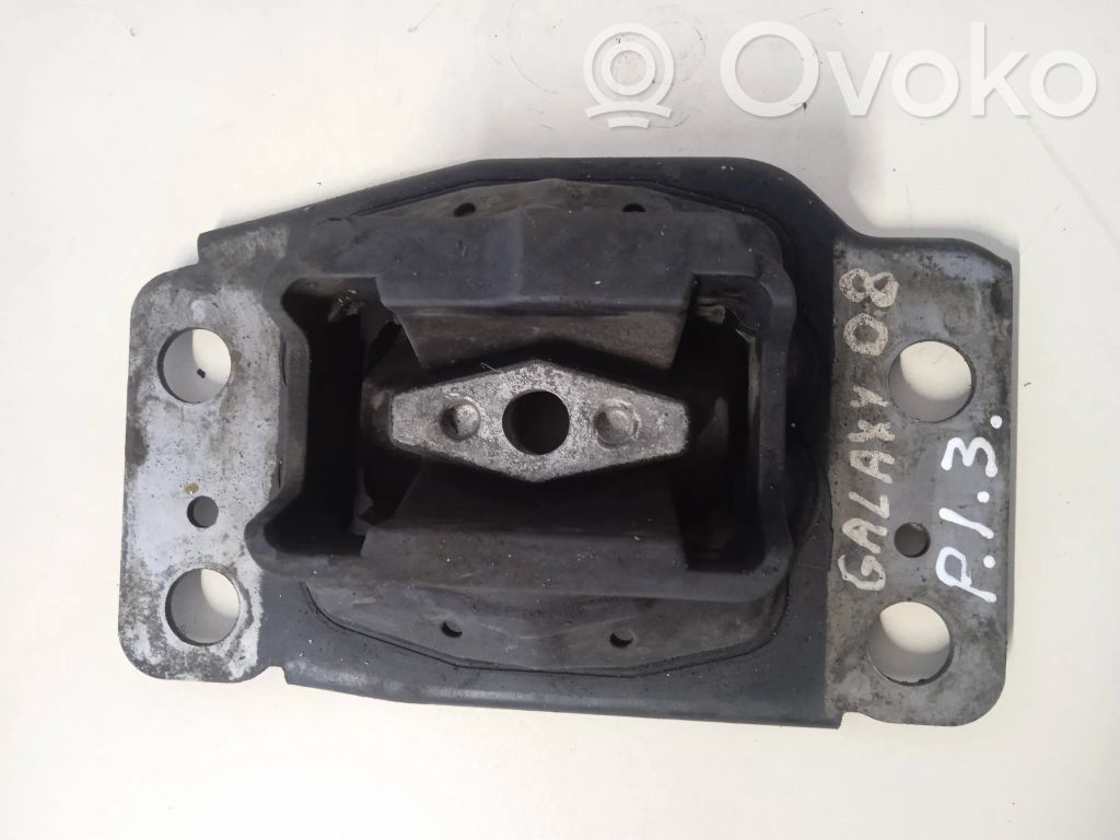 Ford Mondeo MK IV Wspornik / Mocowanie silnika 