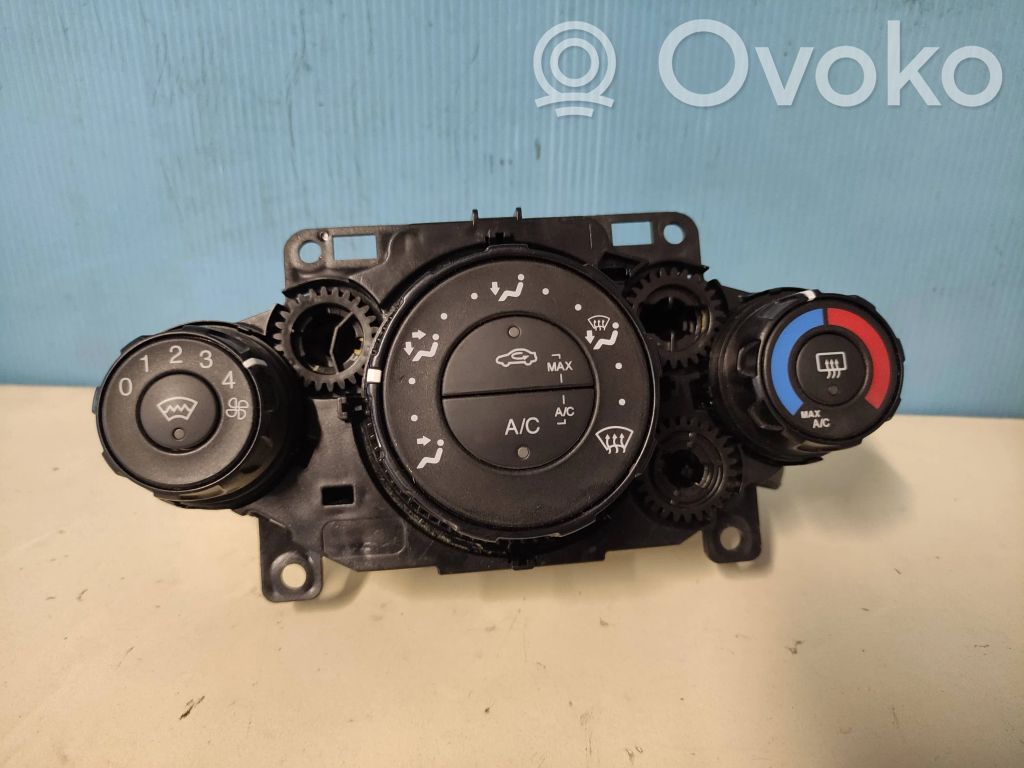 Ford Fiesta Climate control unit 