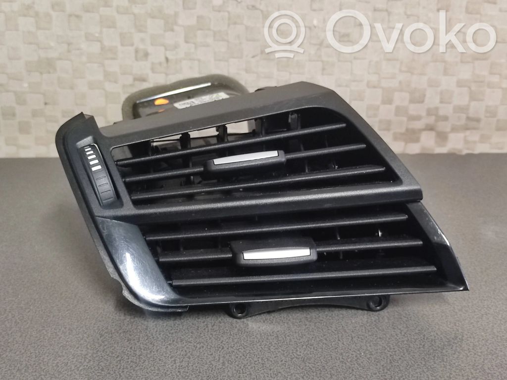 BMW X5 F15 Grilă ventilație/ramă laterală bord 