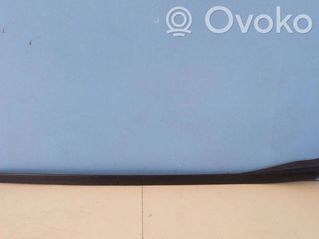 Lexus RX 450H Windshield trim 