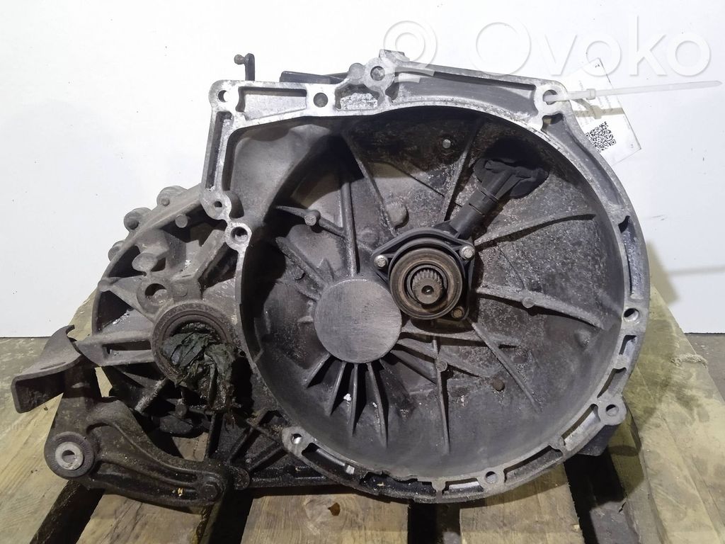Volvo V50 Manualna 5-biegowa skrzynia biegów 