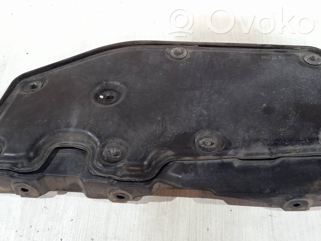 KIA Sportage Engine splash shield/under tray 