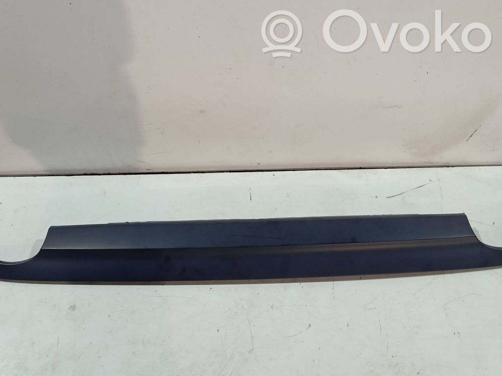 Mercedes-Benz E W212 Moldura inferior del parachoques trasero 