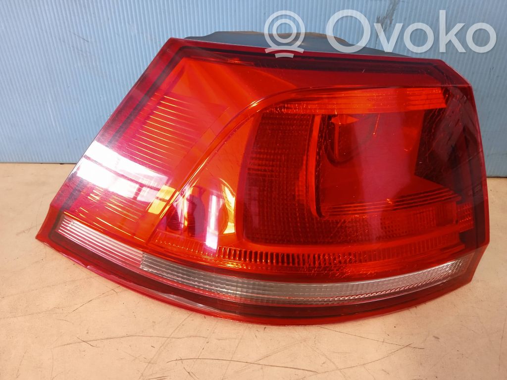 Volkswagen Golf VII Lampa tylna 