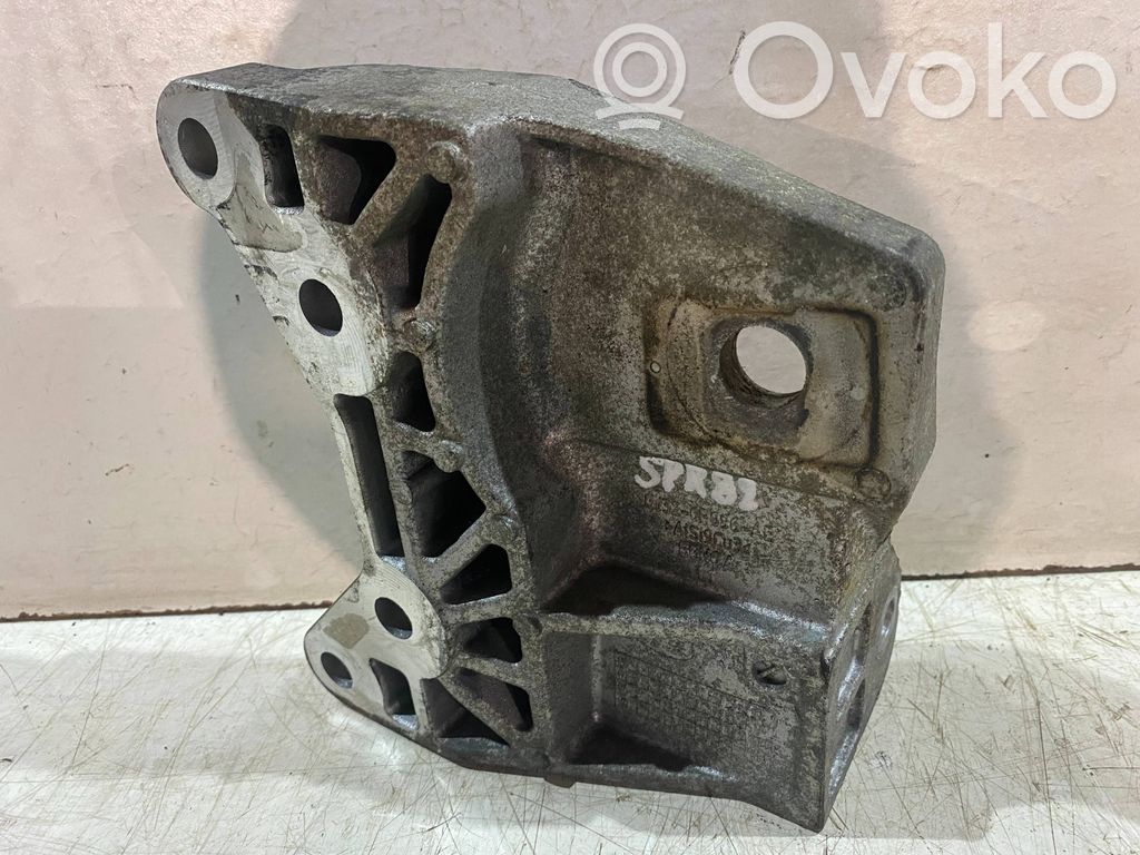 Land Rover Evoque I Łapa / Mocowanie silnika 
