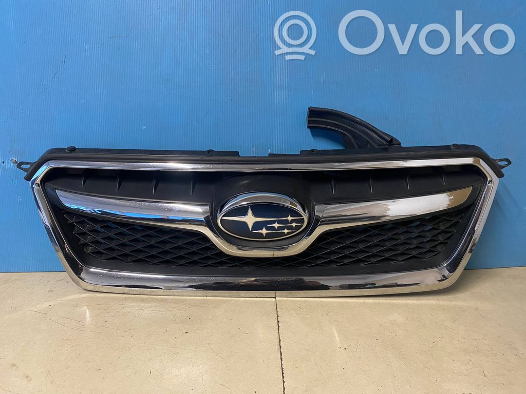 Subaru XV Grotelės viršutinės 