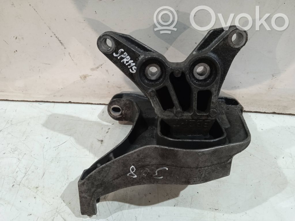 Peugeot 308 Engine mount bracket 
