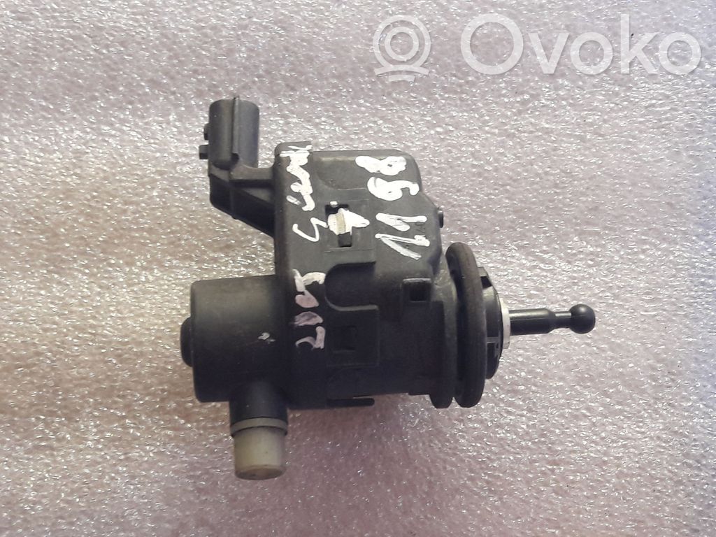 Renault Scenic II -  Grand scenic II Headlight level adjustment motor 