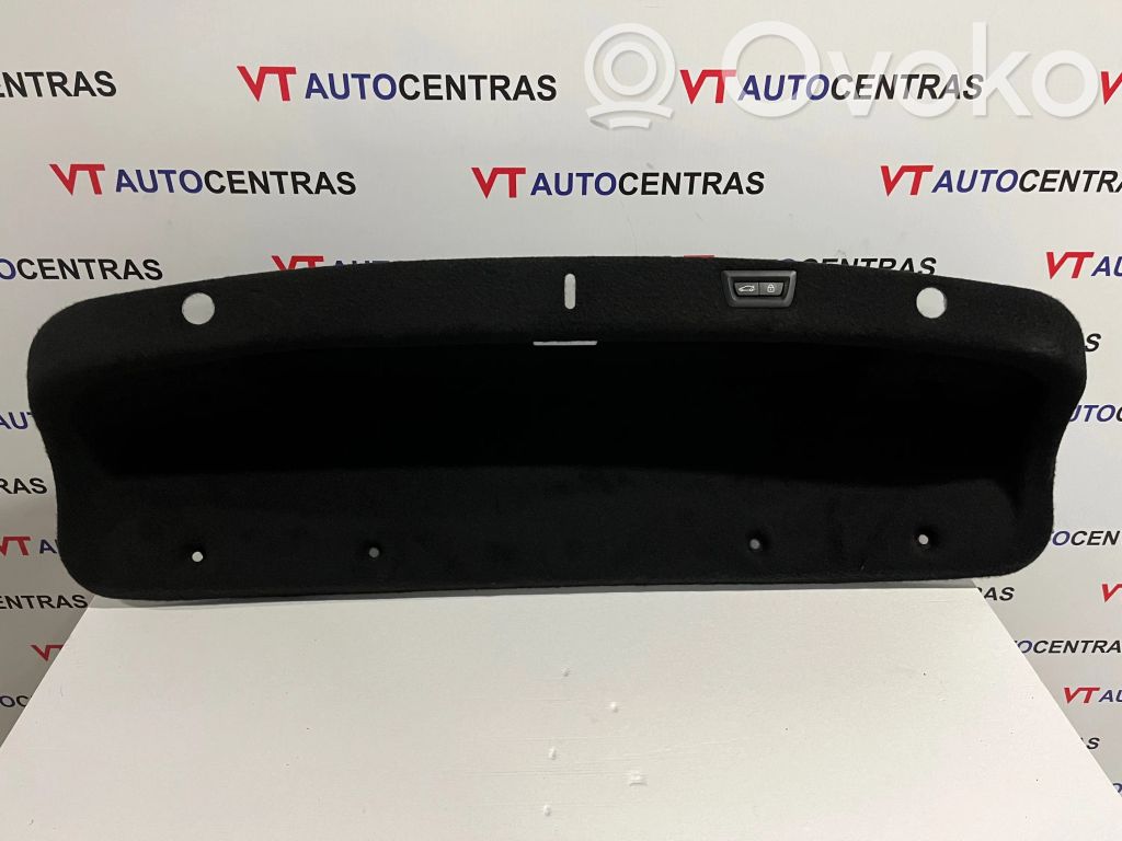 BMW 8 G14 Rivestimento portellone 