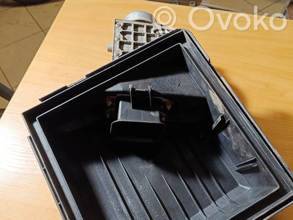 BMW 3 E36 Mass air flow meter 