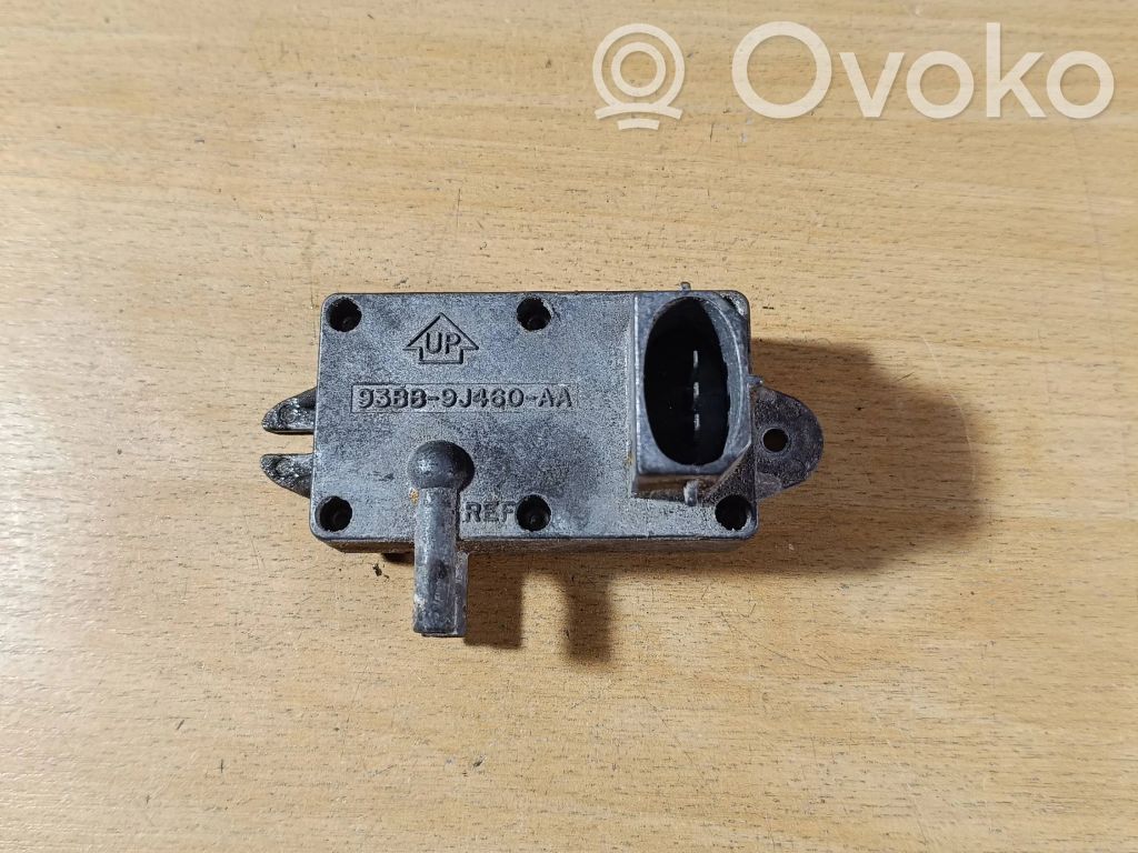 Ford Mondeo MK I Air pressure sensor 