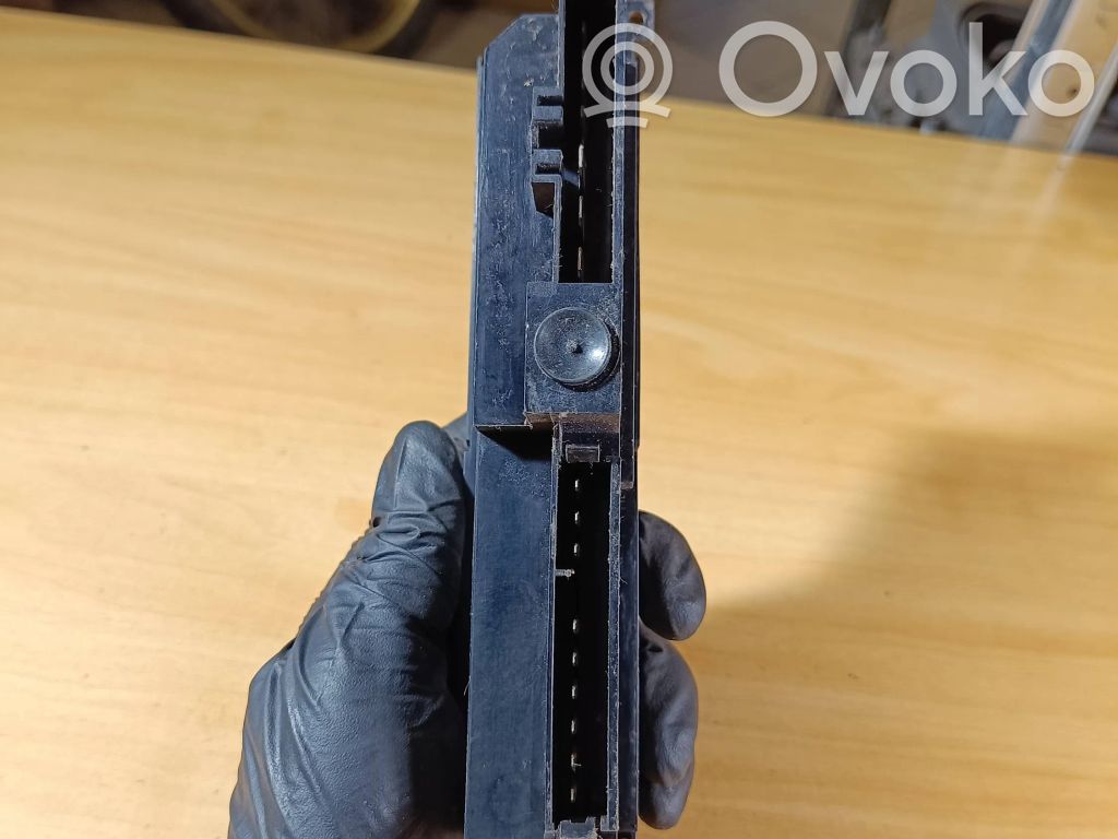 Chrysler Voyager Windscreen/window heater switch 