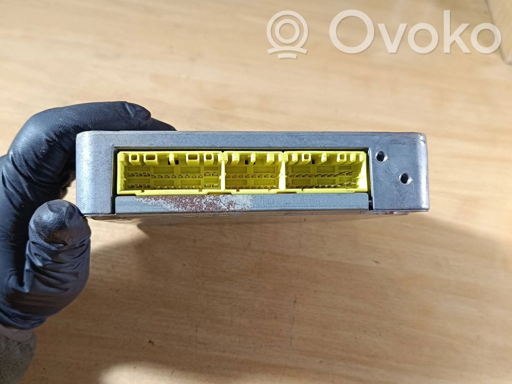 Mazda Xedos 6 Engine control unit/module 