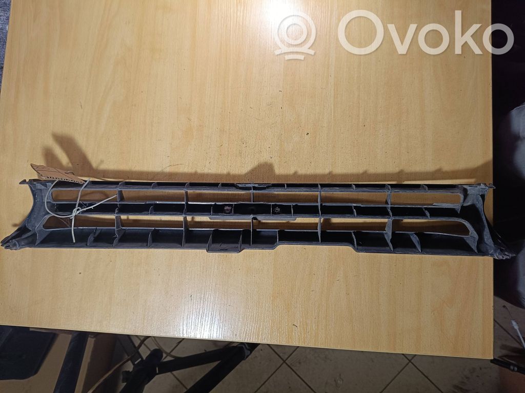 Toyota Corolla E90 Front grill 