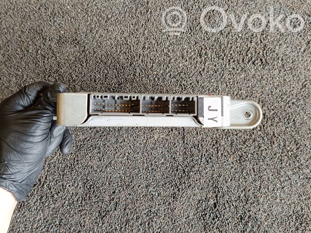 Toyota Carina T190 Engine control unit/module 