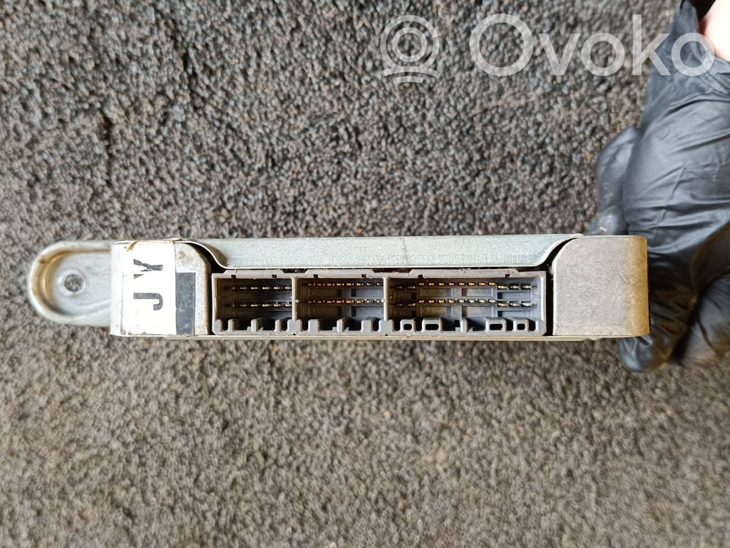 Toyota Carina T190 Engine control unit/module 