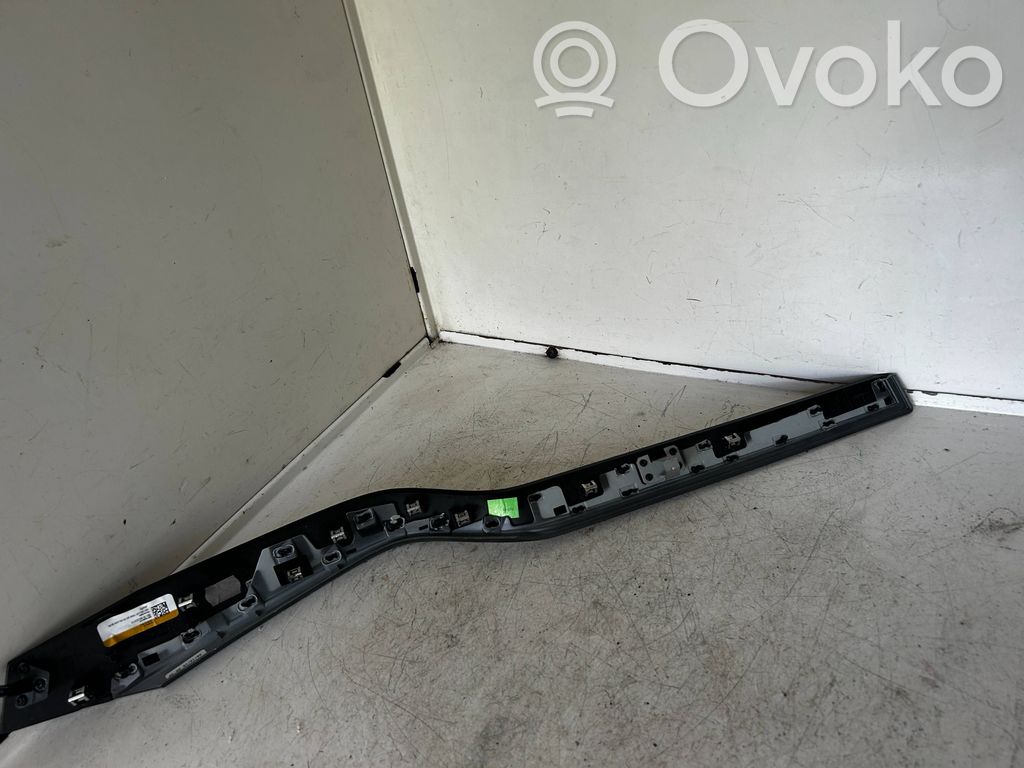 Tesla Model X Etuoven verhoilu 