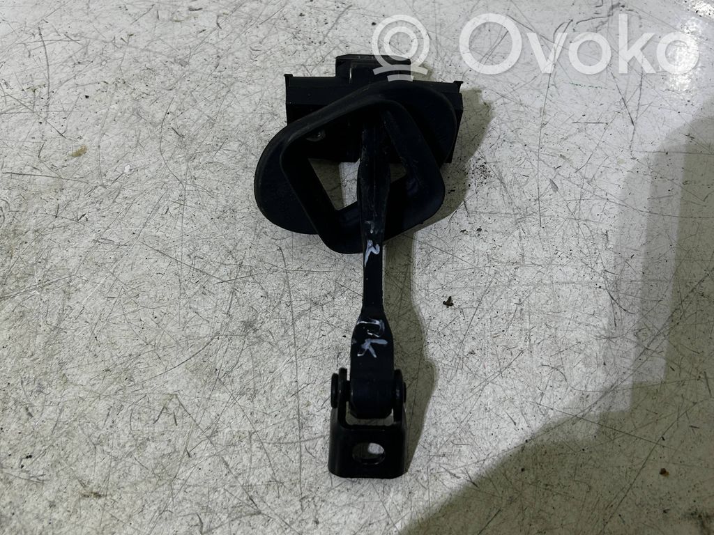 BMW 2 F45 Durvju atvēruma ierobežotājs 