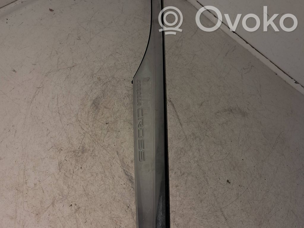 Toyota Corolla Cross Fender trim (molding) 