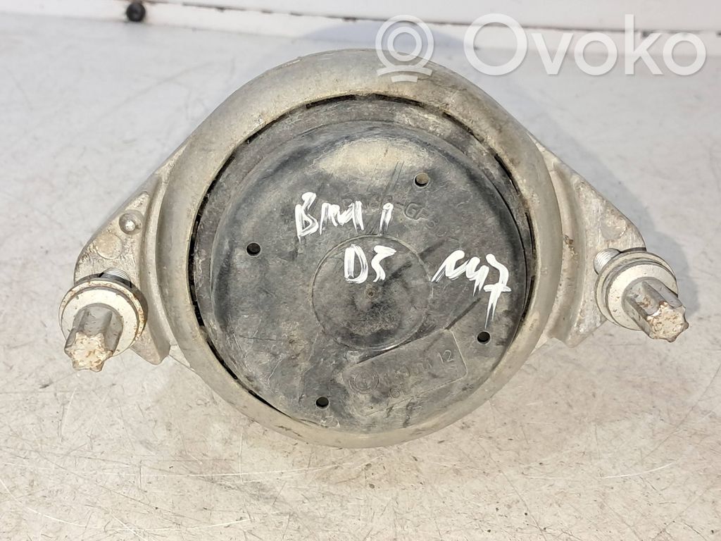 Engine mount bracket   676880003,927080110
