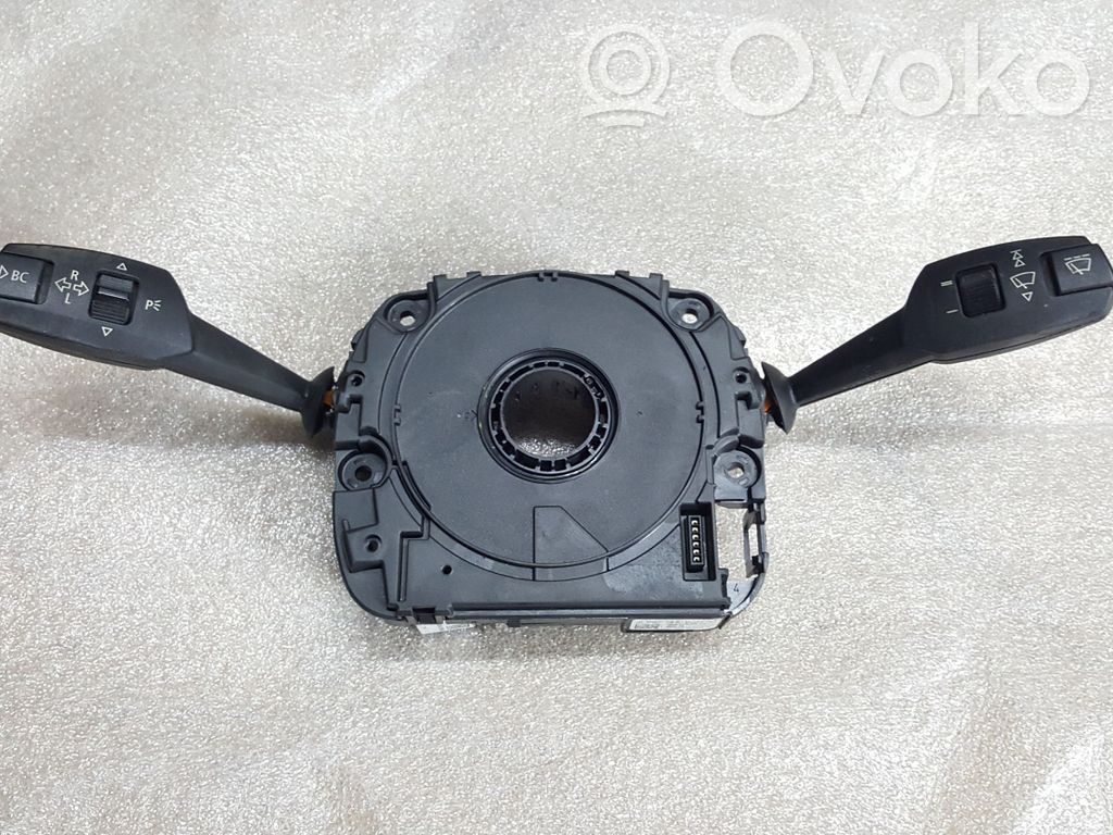 BMW 1 E82 E88 Pagrieziena signālu / lukturu sviria 