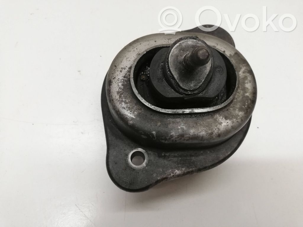 BMW X3 E83 Engine mount bracket 