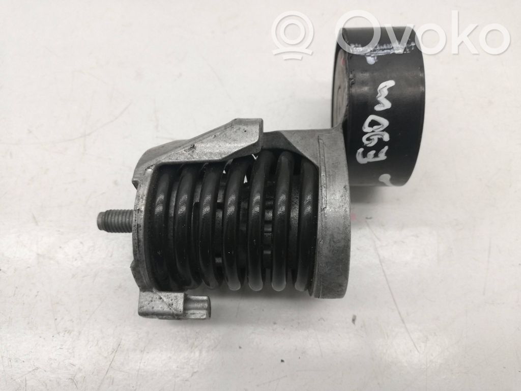 BMW 3 E90 E91 Tensor de correa del alternador 
