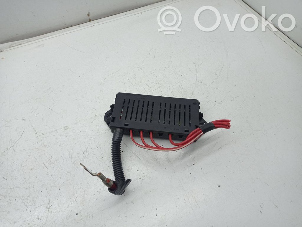 Volvo XC90 Fuse module 