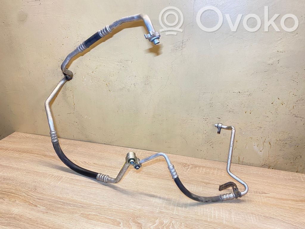 Saab 9-3 Ver2 Conductă/furtun aer condiționat (A/C) 