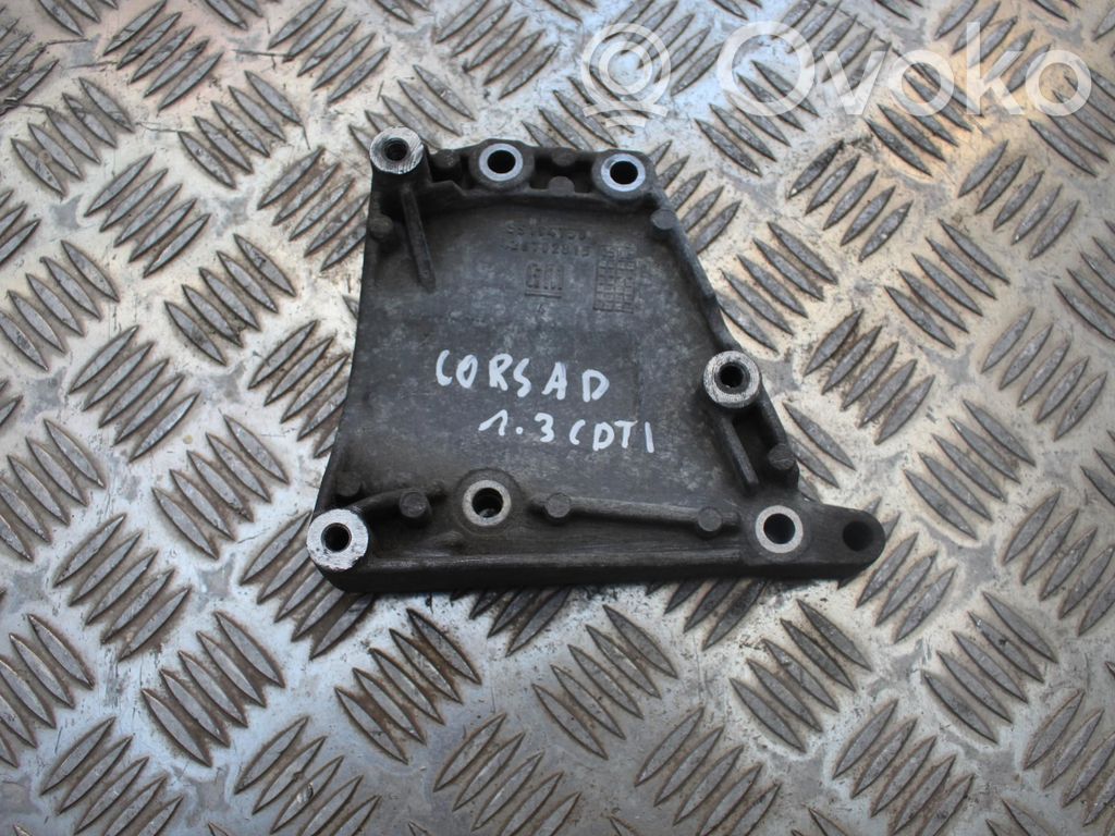Engine mounting bracket   55194730