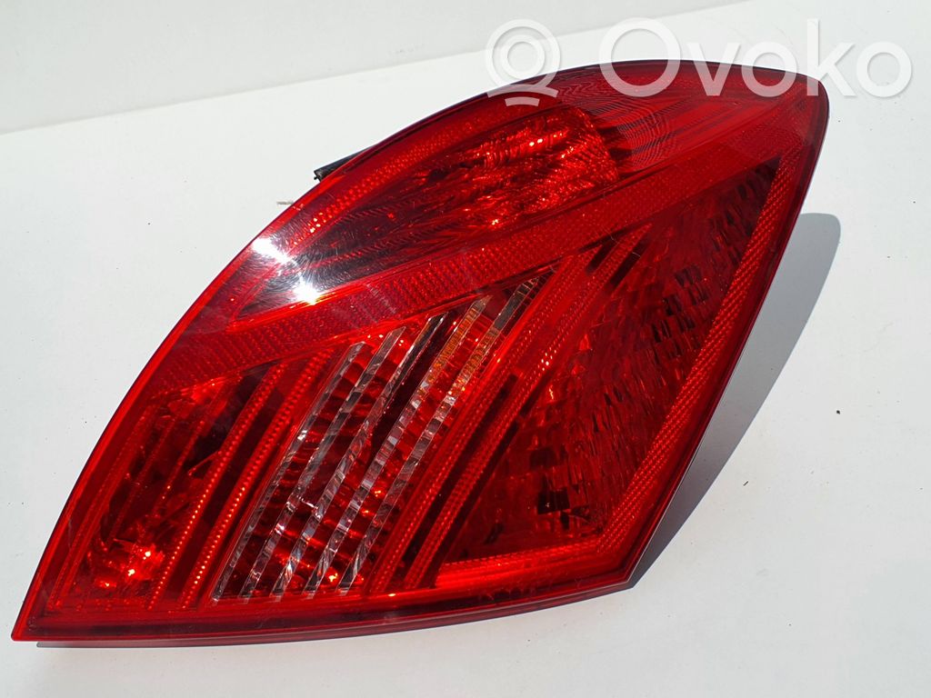Mercedes-Benz CL C216 Luz trasera/de freno 