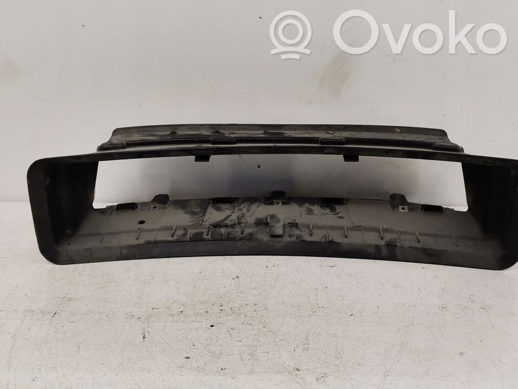 Intercooler air channel guide   1858696000