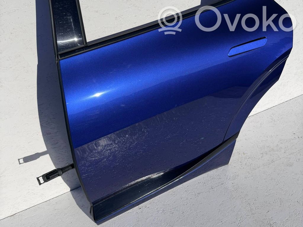 Rear door