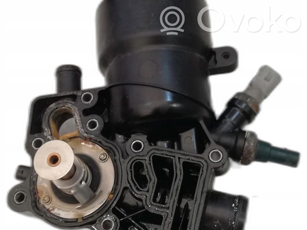 Audi A6 C7 Oil filter mounting bracket 