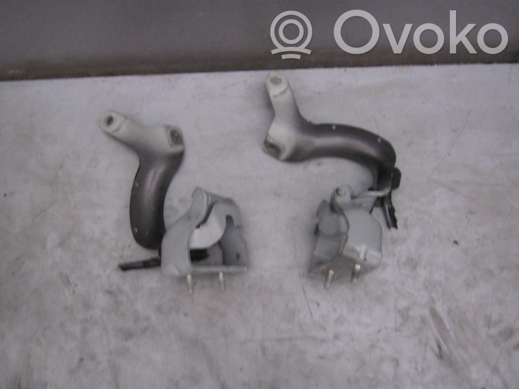 Audi Q7 4L Tailgate/trunk/boot hinge 