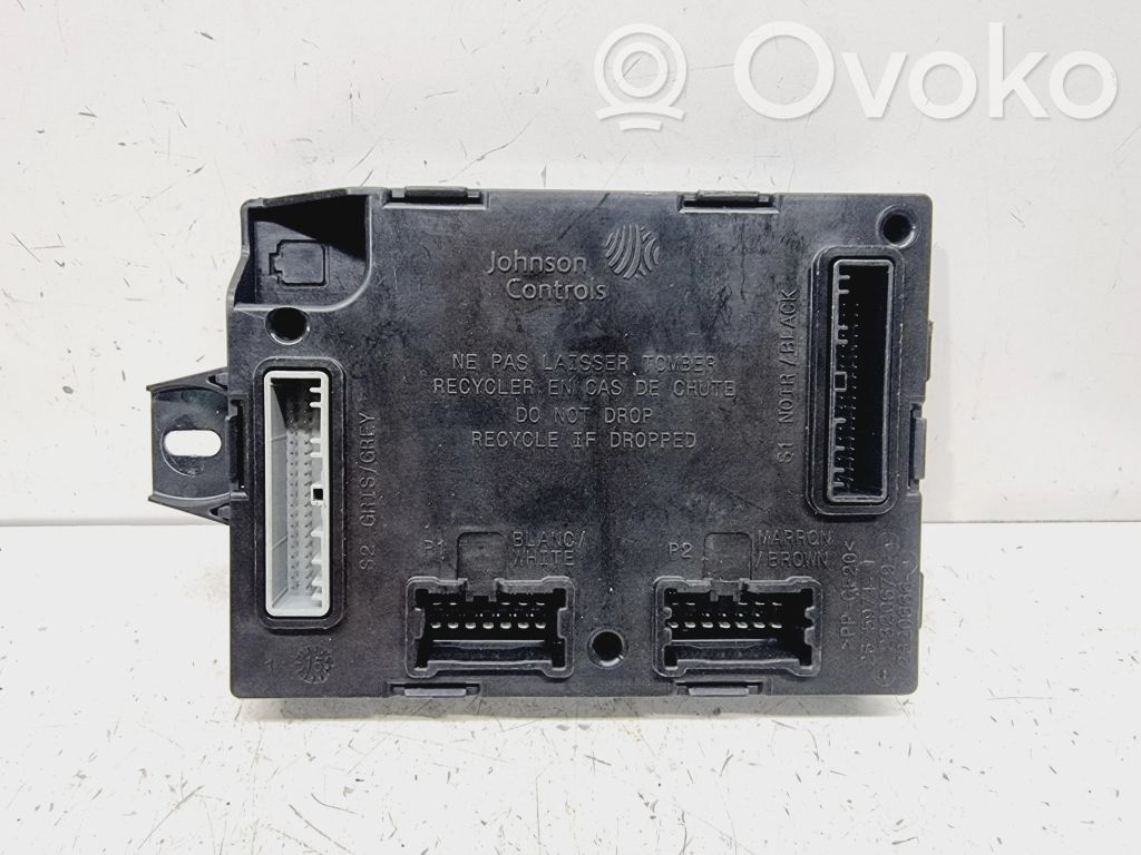 Renault Captur Comfort/convenience module 