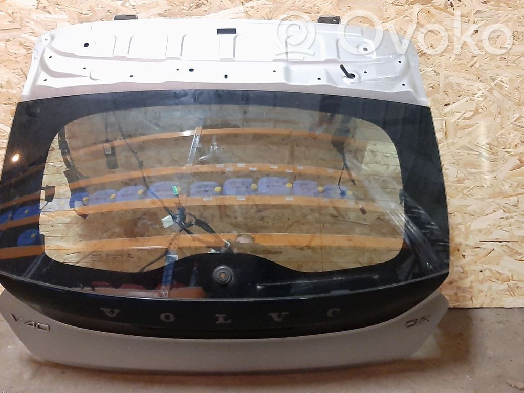 Volvo V40 Tailgate/trunk/boot lid 